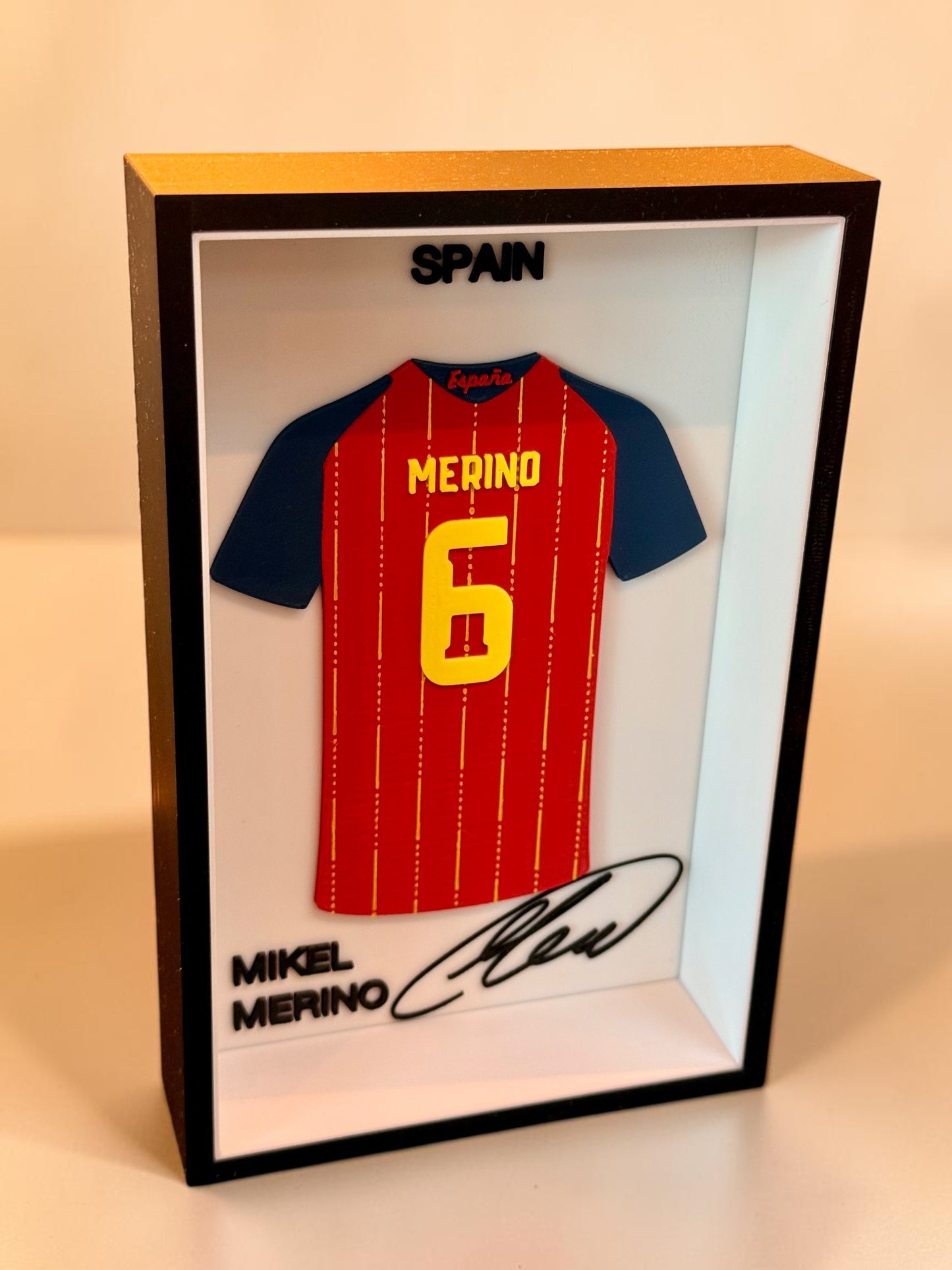 Mikel Merino - Spanje